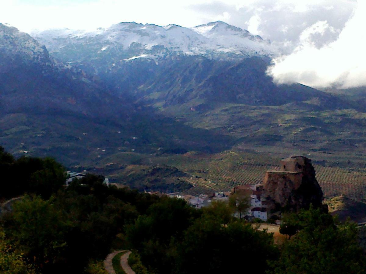 Alojamiento Rural El Agueelo Huelma Buitenkant foto